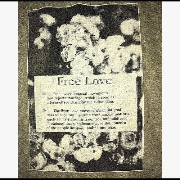 Distressed tee - Picture 2 of 3